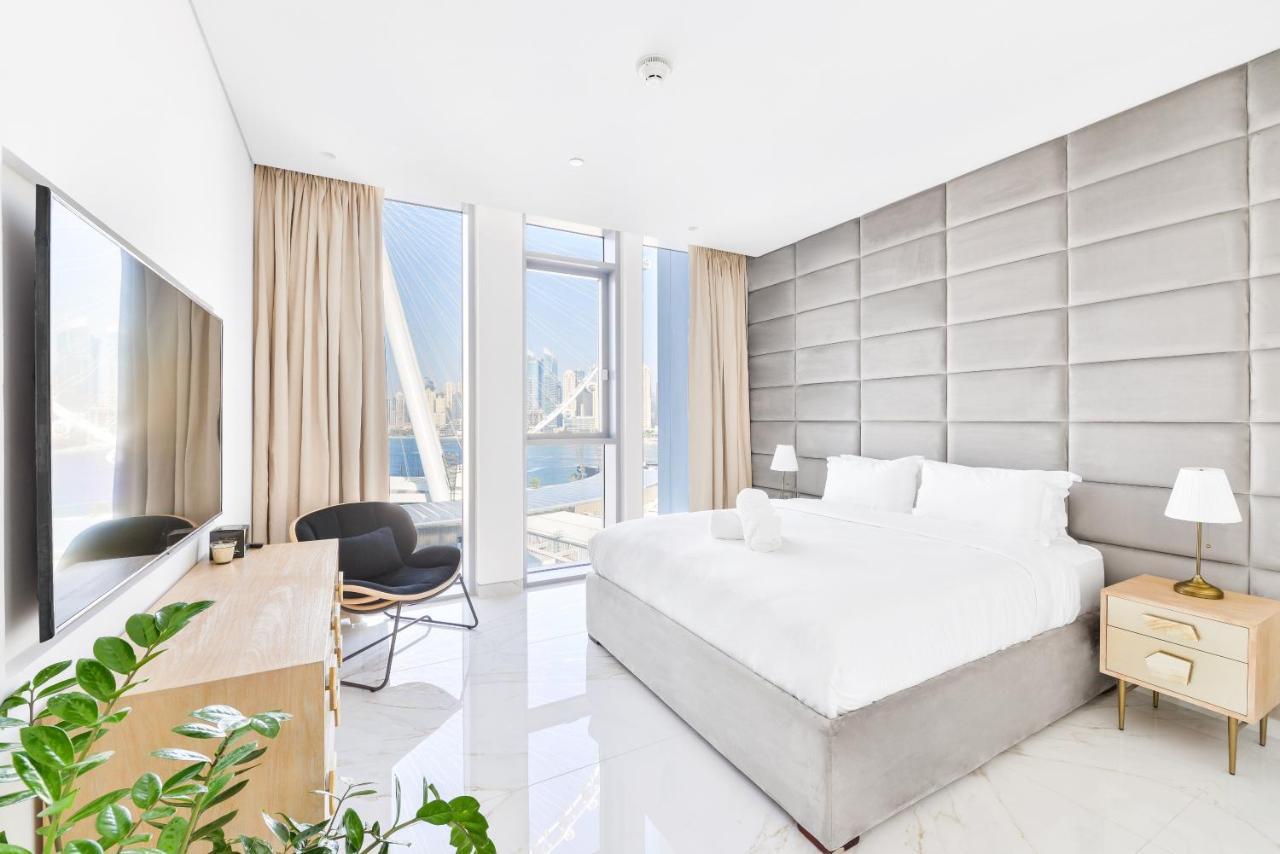 Luxury 2 Bedroom Beachfront Apt W Stunning Sea View دبي المظهر الخارجي الصورة