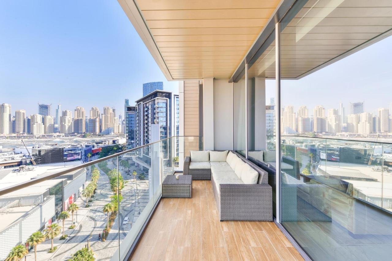 Luxury 2 Bedroom Beachfront Apt W Stunning Sea View دبي المظهر الخارجي الصورة
